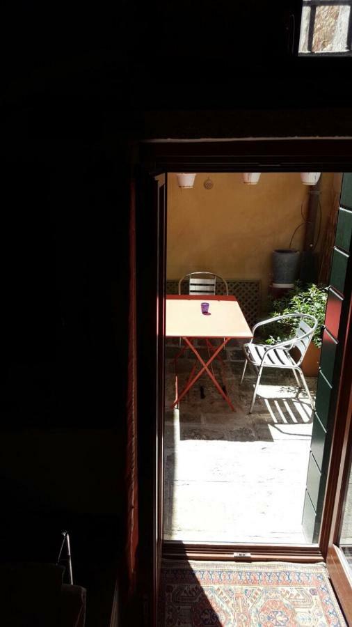 In A Lovely Garden Biennale Flat Veneţia Exterior foto